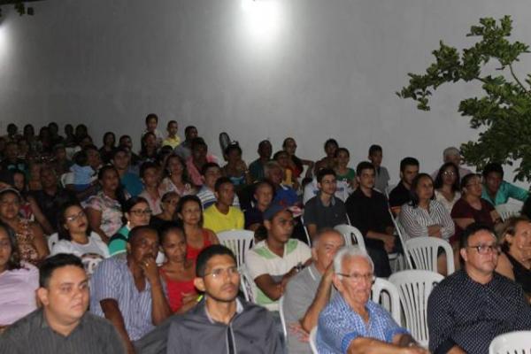 Carlos Antônio lança candidatura do filho e declara apoio a Almir Reis durante encontro.(Imagem:FlorianoNews)