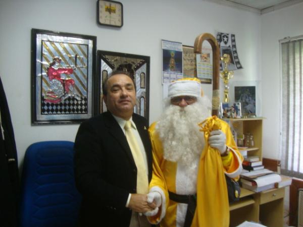 Papai Noel visita o Forum(Imagem:redação)