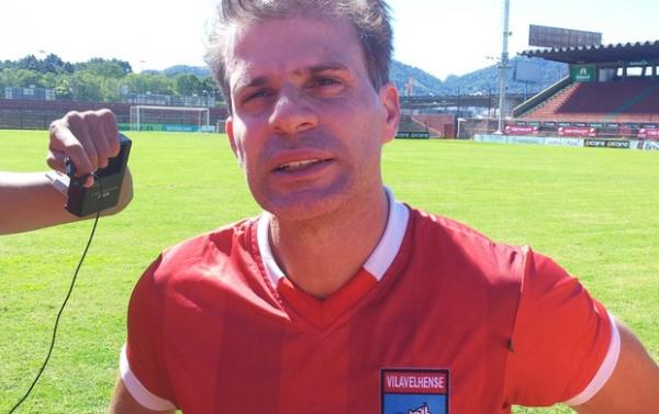 Atacante Túlio Maravilha não marca em sua estreia pelo Vilavelhense.(Imagem:Eduardo Dias/Globoesporte.com)