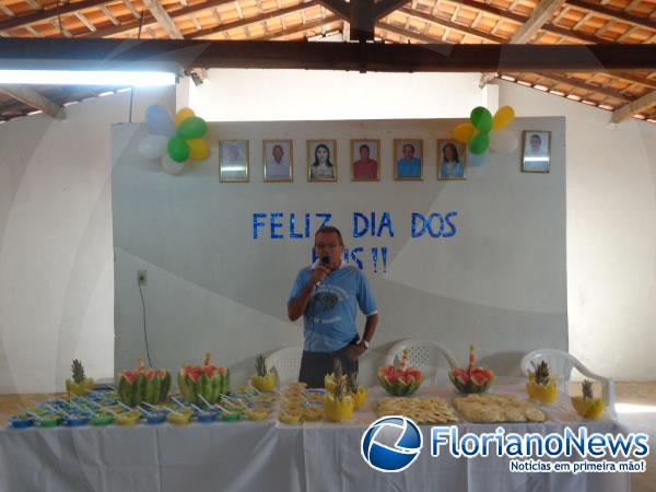 AMBI II promoveu café da manhã em homenagem ao Dia dos Pais.(Imagem:FlorianoNews)