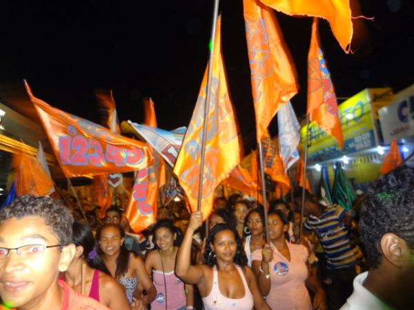 Coligação: Floriano Seguindo em Frente(Imagem:FlorianoNews)