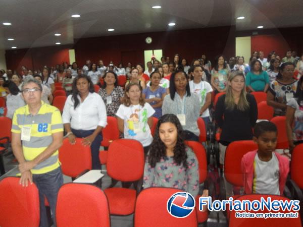 Floriano sedia I Seminário Municipal do Programa Nacional da Alfabetização na Idade Certa(Imagem:FlorianoNews)