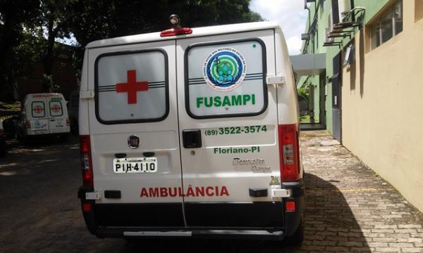 Ambulância do Fusampi de Floriano.(Imagem:Jc24horas)