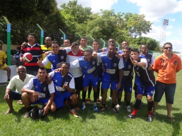 Time da Rua Sete venceu Campeonato dos Trintões 2013.(Imagem:FlorianoNews)