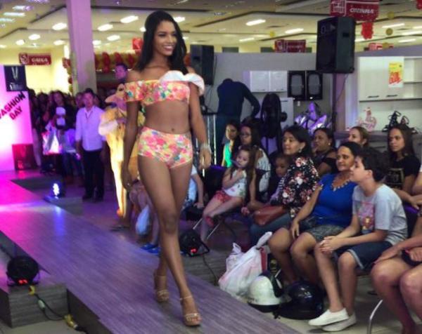 Lançamento da coleção verão 2018 Paraíba Fashion Day é realizado em Floriano.(Imagem:FlorianoNews)