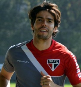 Kaká lembra gol que marcou contra o Corinthians, em 2001.(Imagem:site oficial / saopaulofc.net)