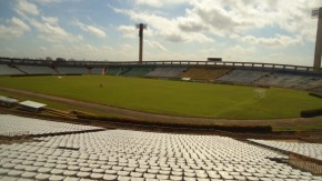 Ministério Público vistoria estádio Albertão.(Imagem:Ananda Omati)