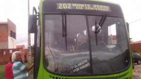 PM apreende dupla com 42 trouxas de maconha dentro de ônibus.(Imagem:Cidadeverde.com)