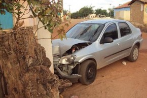 Acidente com servidor dos Correios de Floriano(Imagem:Piauí Notícias - Carlos Iran)