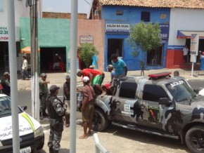 Polícia Militar estoura boca de fumo(Imagem:FlorianoNews)