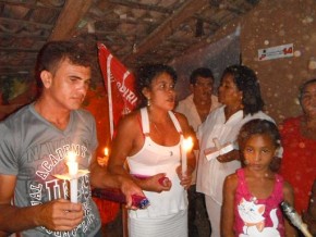 Repórter Amarelinho prestigia Festa do Divino na localidade Macaúba.(Imagem:FlorianoNews)