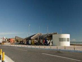 Orla da Praia de Atalaia, em Luís Correia no Piauí.(Imagem:Régis Falcão)