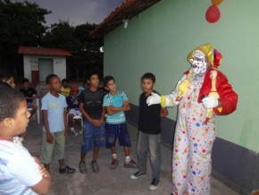 Palhaço Carrapeta animou Dia das Crianças em Floriano.(Imagem:FlorianoNews)