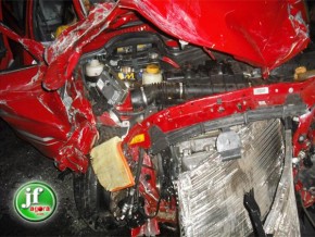 Colisão frontal entre Fiat e Hillux deixa uma pessoa morta na PI-113.(Imagem:JF Agora)