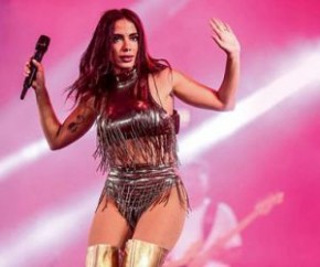 Anitta vai parar shows para fazer tratamento de saúde.(Imagem:Divulgação)