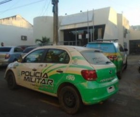 Motocicleta é tomada de assalto no bairro Catumbi.(Imagem:FlorianoNews)