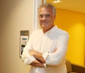 Pai pela 4ª vez, Pedro Bial comenta experiência(Imagem:MSN)