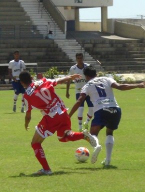 Bahia derrota CRB por 3 a 1 em Maceió.(Imagem:Viviane Leão/GloboEsporte.com)