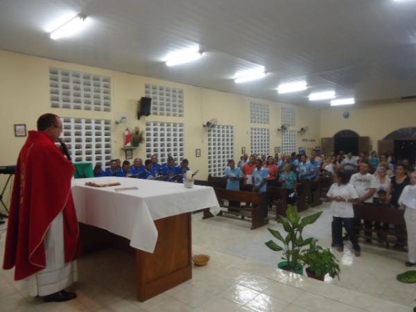 Fieis participam de festejos em honra a São Sebastião em Floriano.(Imagem:FlorianoNews)