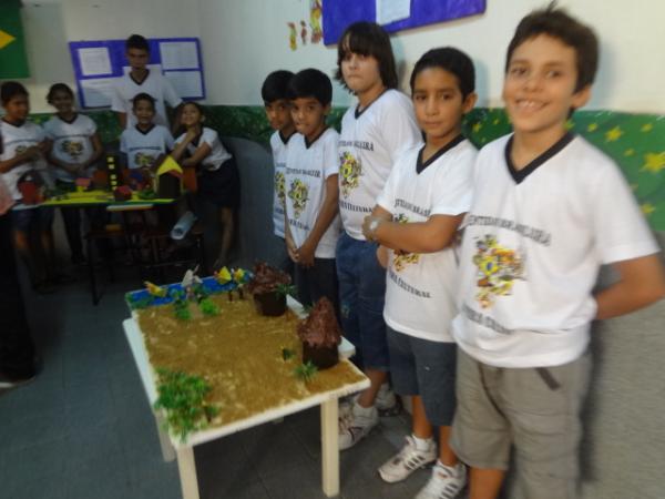 Escola Menino Jesus de Praga realizou Feira de Conhecimento.(Imagem:FlorianoNews)