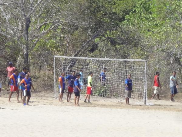 Manhã esportiva realizada no bairro Meladão.(Imagem:FlorianoNews)