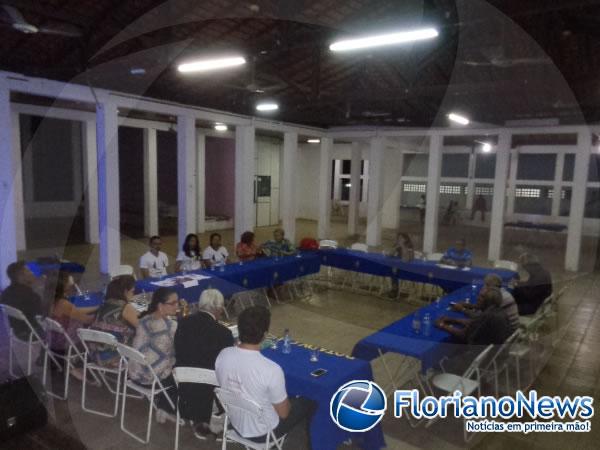 Projeto Abrace Floriano é tema de reunião do Rotary Club.(Imagem:FlorianoNews)