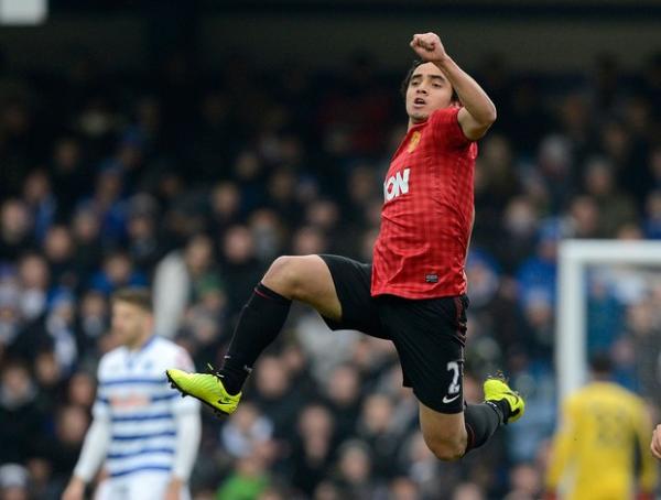 Rafael comemora o golaço marcado diante do Queens Park Rangers.(Imagem:Reuters)