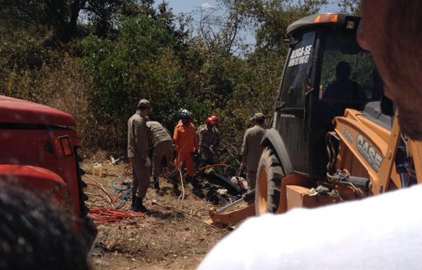 Colisão frontal deixa um morto e dois presos nas ferragens na BR-316.(Imagem:Divulgação)