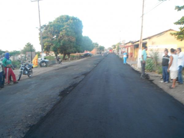 Avenida Santos Dumont recebe segunda etapa de pavimentação.(Imagem:FlorianoNews)