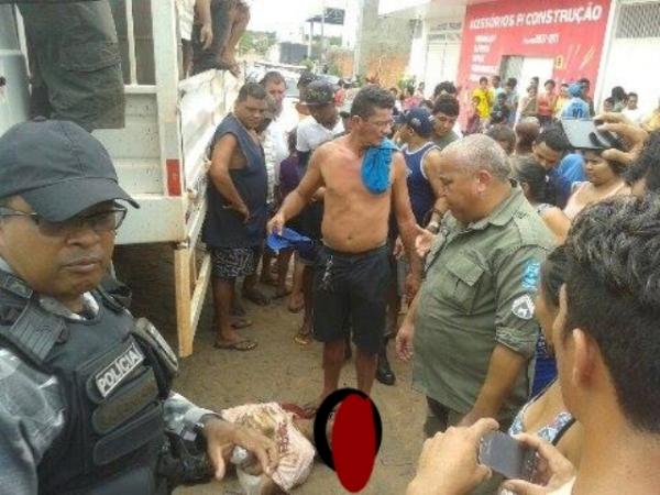 Motorista morre esmagado ao tentar consertar caminhão.(Imagem:Portalriolonga)