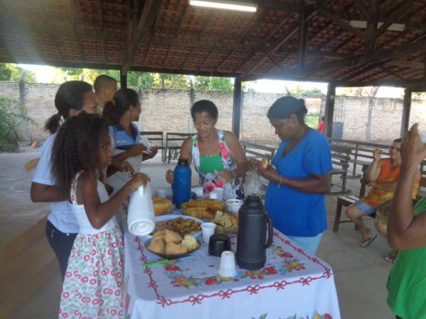 Café da manhã marca abertura dos festejos de Nossa Senhora dos Remédios.(Imagem:FlorianoNews)