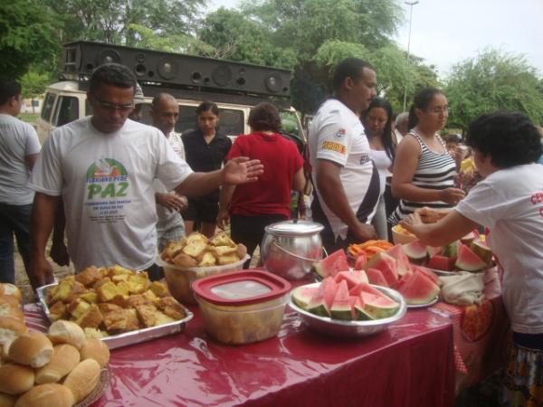 Cafe da manha da comunidade(Imagem:redaçao)