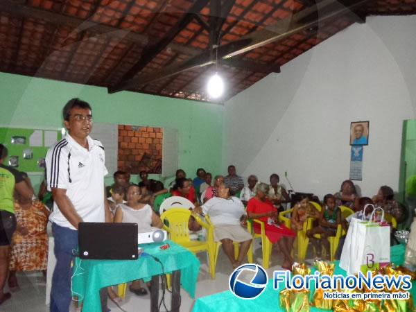 Associação de Moradores do Bairro Manguinha realizou festa para mães.(Imagem:FlorianoNews)