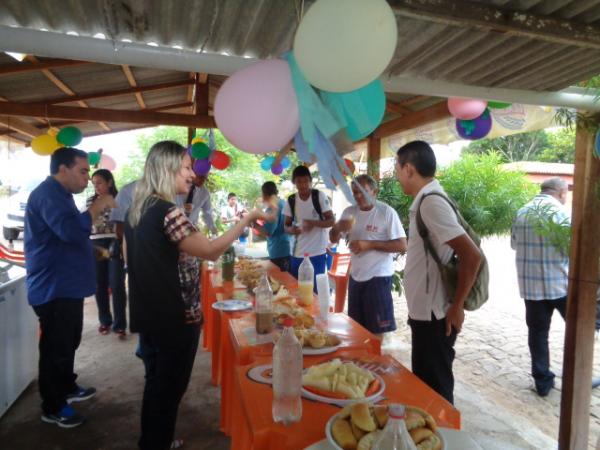 Café da manhã celebra 20 anos de festival de quadrilha no bairro Tiberão.(Imagem:FlorianoNews)