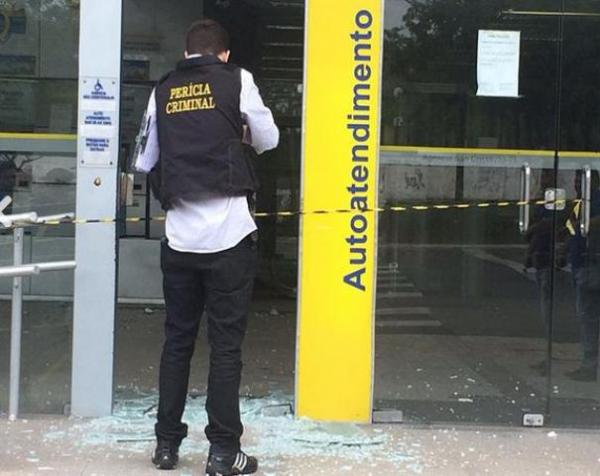 Bandidos explodem agência do Banco do Brasil em Teresina.(Imagem:Cidadeverde.com)