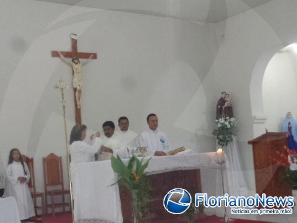 Fiéis participaram de 'Missa do Galo' em Floriano e Barão de Grajaú.(Imagem:FlorianoNews)