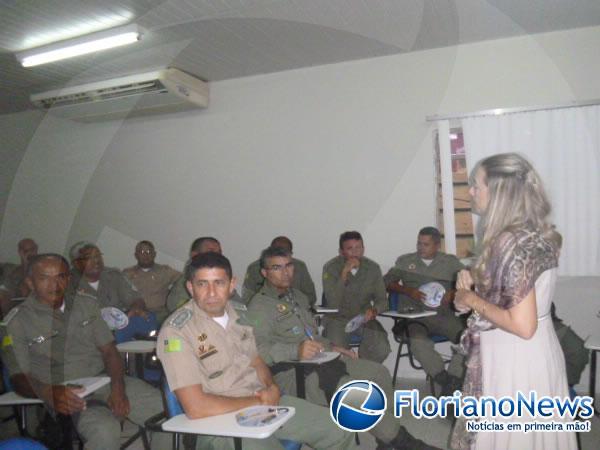 SSP-PI realiza curso de capacitação para policiais que atuarão no carnaval de Floriano.(Imagem:FlorianoNews)