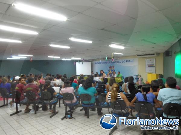 UESPI realiza I Colóquio Regional sobre Estágio Supervisionado e Práticas de Ensino em Floriano.(Imagem:FlorianoNews)