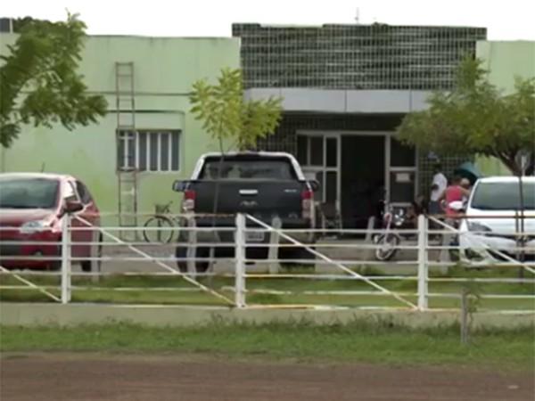 Jovem ferido por bala perdida em Campo Maior foi levado ao hospital.(Imagem:Reprodução/TV Clube)