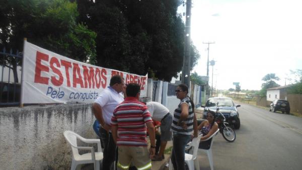 Trabalhadores da Eletrobrás decidem em assembleia suspender greve.(Imagem:FlorianoNews)