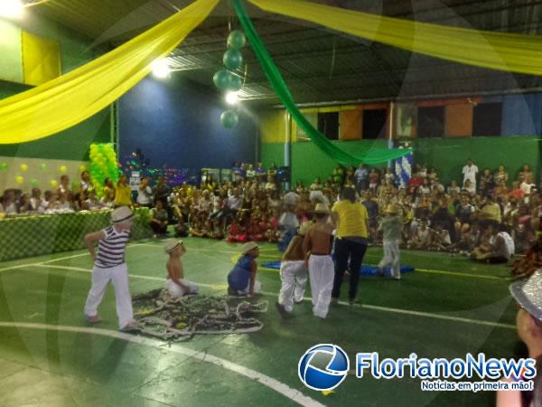 Escola Pequeno Príncipe realizou Feira de Conhecimentos.(Imagem:FlorianoNews)