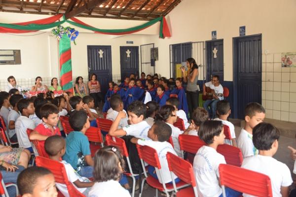 Confraternização marca fim de ano letivo para alunos da Escola Getúlio Vargas.(Imagem:Waldemir Miranda)