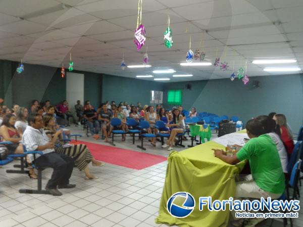 UESPI realiza I Colóquio Regional sobre Estágio Supervisionado e Práticas de Ensino em Floriano.(Imagem:FlorianoNews)