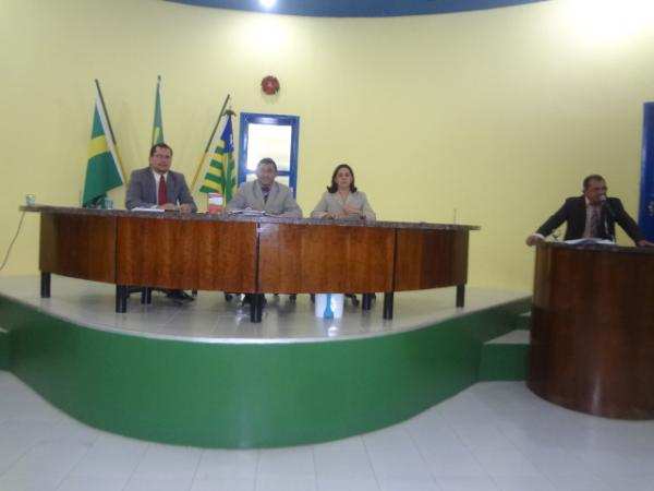 Câmara Municipal de Floriano realizou última sessão ordinária do ano de 2012.(Imagem:FlorianoNews)