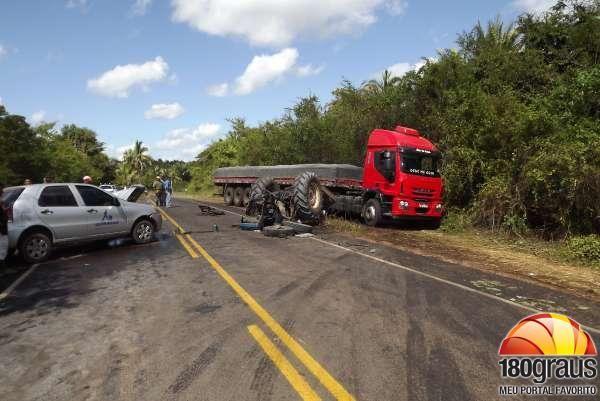 Grave acidente na PI 112.(Imagem:180graus)