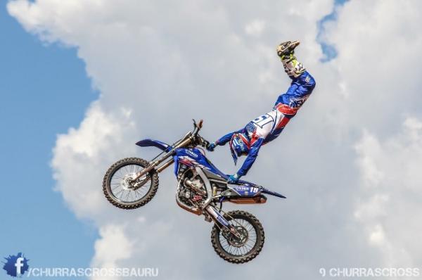 Apresentação de Freestyle será uma das principais atrações da abertura do Piauiense de Motocross.(Imagem:Aldeia)