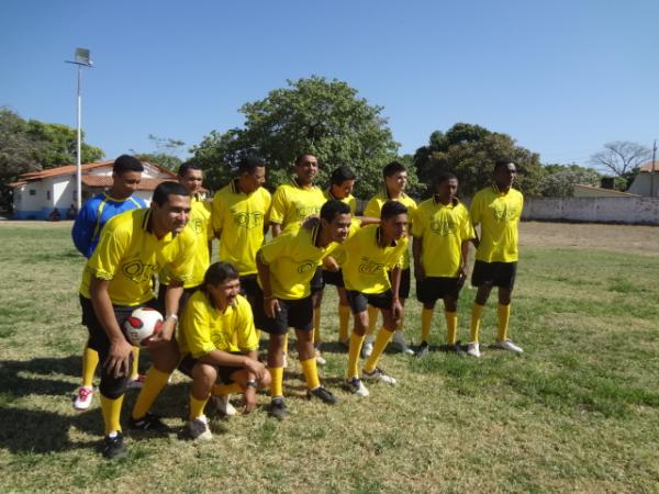 Torneio de futebol marcou o Dia do Comerciário em Floriano.(Imagem:FlorianoNews)