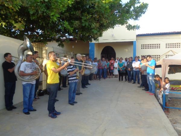 Fieis participam da abertura dos festejos de Nossa Senhora das Mercês em Floriano.(Imagem:FlorianoNews)