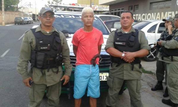 Homem é preso após troca de tiros em Teresina.(Imagem:Polícia Militar)