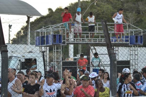 Carro de som estava dentro do estádio.(Imagem:Henrique Montovanelli/Desportiva Ferroviária)